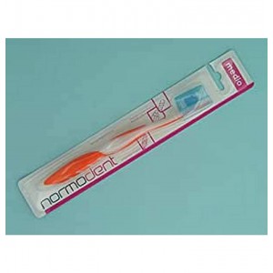 Зубная щетка для взрослых - Normodent (средняя)